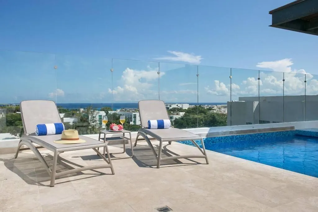 Stylish Condo, Central Location & Impressive Pools Playa del Carmen 0*,  Mexico